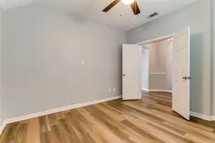 815 Creekside Dr, Little Elm, TX 75068 - Photo 5