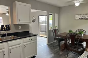 3732 7 Gables St, Fort Worth, TX 76133 - Photo 11