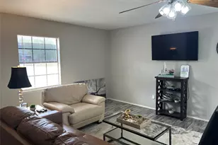 3732 7 Gables St, Fort Worth, TX 76133 - Photo 5
