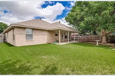 316 Angela Drive, Burleson, TX 76028 - Photo 17