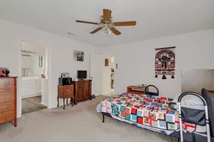 316 Angela Dr, Burleson, TX 76028 - Photo 13