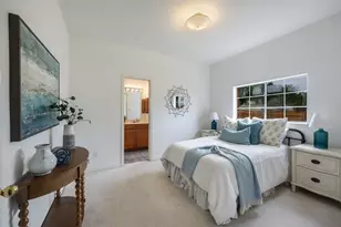 2400 Manchester Dr, Carrollton, TX 75006 - Photo 15