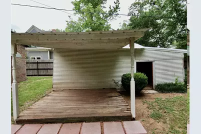 804 Kentucky Street, Graham, TX 76450 - Photo 31