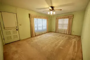 804 Kentucky St, Graham, TX 76450 - Photo 7