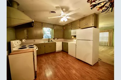 804 Kentucky Street, Graham, TX 76450 - Photo 3