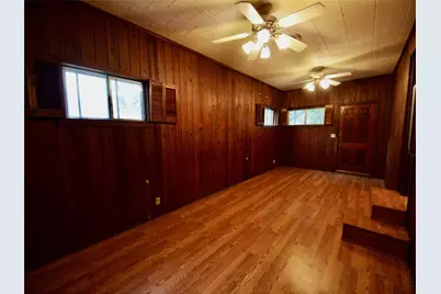 804 Kentucky Street, Graham, TX 76450 - Photo 27