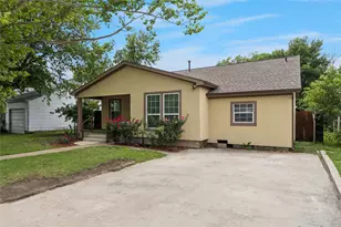 1042 SW 3rd St, Grand Prairie, TX 75051 - Photo 3