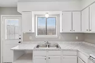 2813 Wimbledon Ct, Garland, TX 75041 - Photo 17