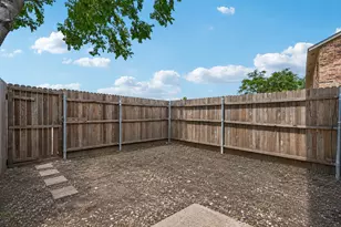 2813 Wimbledon Ct, Garland, TX 75041 - Photo 29