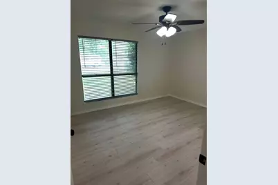 3135 Maple Avenue, Greenville, TX 75402 - Photo 9