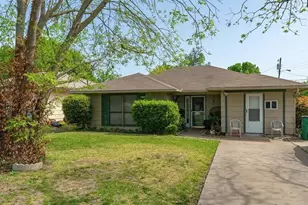 3135 Maple Ave, Greenville, TX 75402 - Photo 1