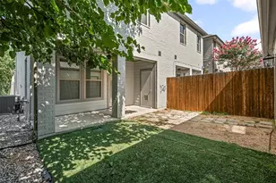 2609 McCart Ave, Fort Worth, TX 76110 - Photo 21