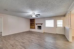 504 S Colonial Dr, Cleburne, TX 76033 - Photo 7