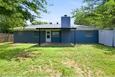 504 S Colonial Drive, Cleburne, TX 76033 - Photo 29