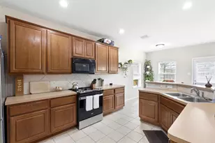 709 Paint Creek Rd, Murphy, TX 75094 - Photo 5