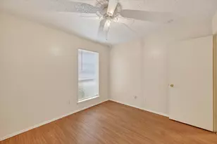 207 Water Ln, Crowley, TX 76036 - Photo 19
