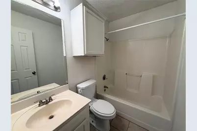 805 Hillbrooke Drive, Arlington, TX 76001 - Photo 17