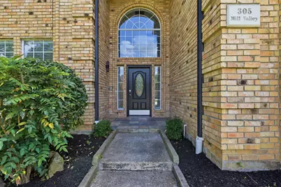 305 W Mill Valley Drive, Colleyville, TX 76034 - Photo 3