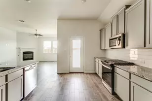 11309 Ponderosa Trl, Aubrey, TX 76227 - Photo 17