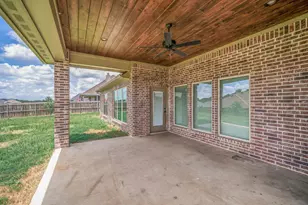 203 New Braunfels, Hallsville, TX 75650 - Photo 25