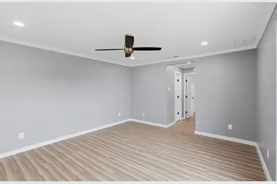2651 Via Ventura Circle, Carrollton, TX 75006 - Photo 17