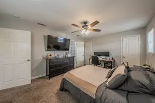 6037 Lindy Ln, Watauga, TX 76148 - Photo 11