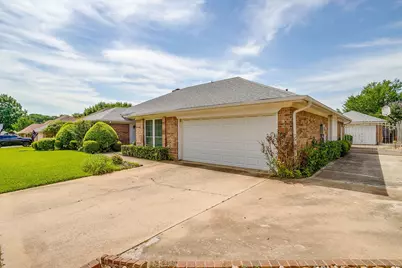 1516 Wimberly Court, Bedford, TX 76021 - Photo 3