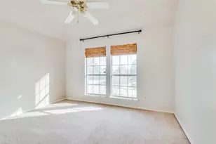 911 Harwood Ct, Euless, TX 76039 - Photo 15