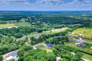 1355 Jay Bird Rd, Springtown, TX 76082 - Photo 39