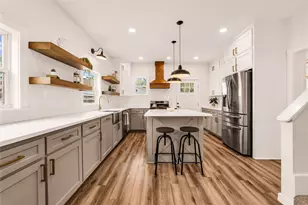 911 N 31st St, Waco, TX 76707 - Photo 9