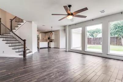 10616 Birmingham Drive, Frisco, TX 75035 - Photo 11