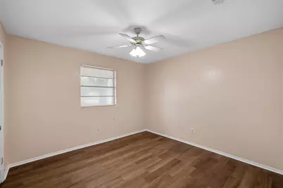549 Dison Drive, Waco, TX 76706 - Photo 13