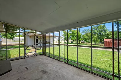 549 Dison Drive, Waco, TX 76706 - Photo 17