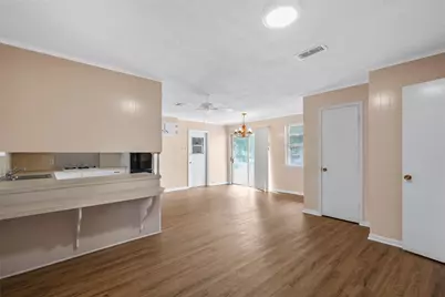 111 E Dawn Drive, Robinson, TX 76706 - Photo 5