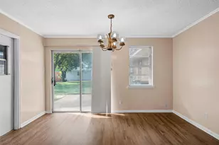 111 E Dawn Dr, Robinson, TX 76706 - Photo 11