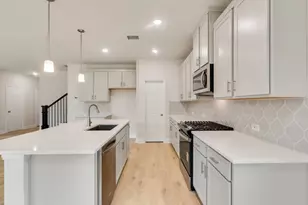 165 Ashbrook St, Little Elm, TX 75068 - Photo 5