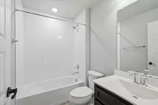 1713 Roundtree Cir E, Fort Worth, TX 76008 - Photo 31