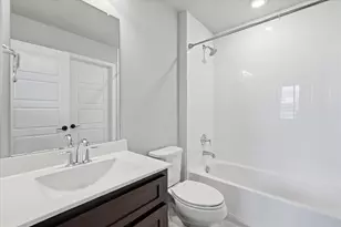 1713 Roundtree Cir E, Fort Worth, TX 76008 - Photo 33