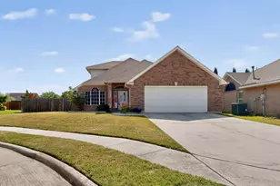 5720 Colorado Ct, Haltom City, TX 76137 - Photo 1