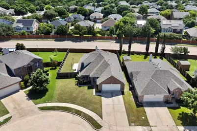 5720 Colorado Court, Haltom City, TX 76137 - Photo 9
