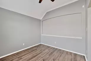 5720 Colorado Ct, Haltom City, TX 76137 - Photo 13