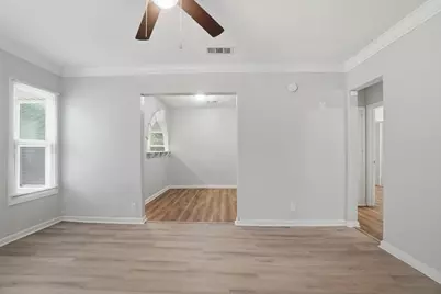 2547 Wilton Avenue, Dallas, TX 75211 - Photo 19