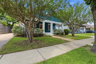 1932 5th Avenue, Fort Worth, TX 76110 - Photo 3