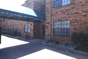 1304 Halsell St, Bridgeport, TX 76426 - Photo 1