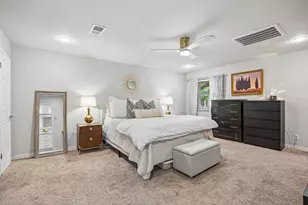 9605 Crestedge Dr, Dallas, TX 75238 - Photo 15