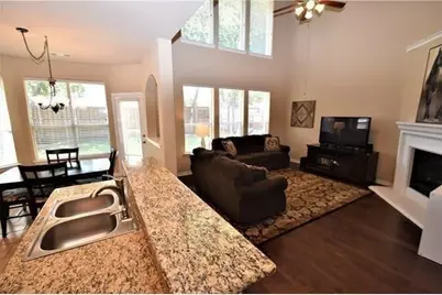 6213 Crator Drive, McKinney, TX 75070 - Photo 5