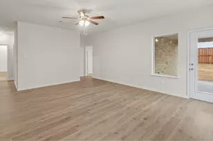 8422 Everly Dr, Garland, TX 75043 - Photo 7