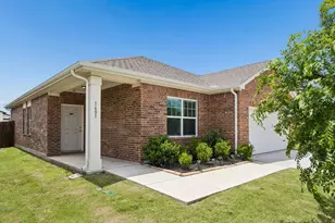 1601 Shadow Hawk Dr, Fort Worth, TX 76052 - Photo 31
