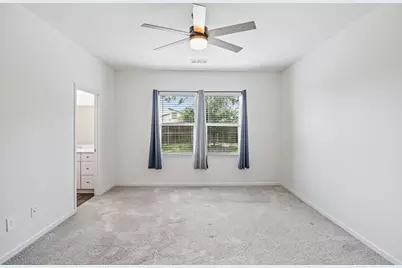 1601 Shadow Hawk Drive, Fort Worth, TX 76052 - Photo 19
