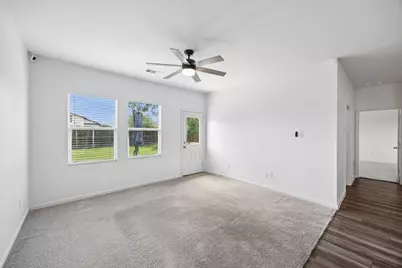 1601 Shadow Hawk Drive, Fort Worth, TX 76052 - Photo 7